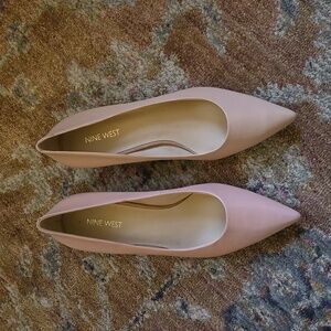 Nine West Blush Pink Kitten Heels Size 9